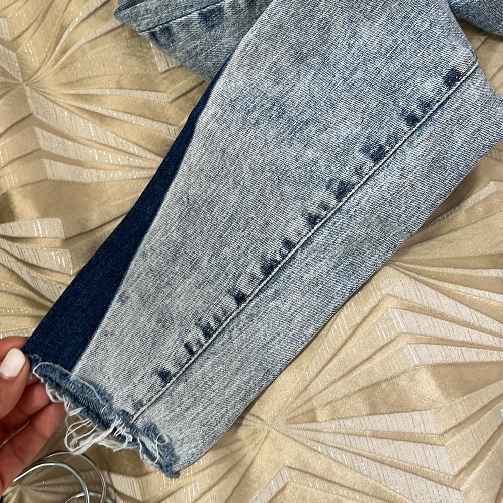 Guess Jean - Picture 3 of 5
